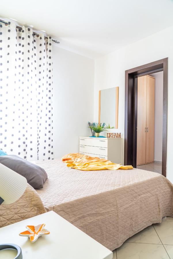 Residence Yellow Rimini Exterior foto