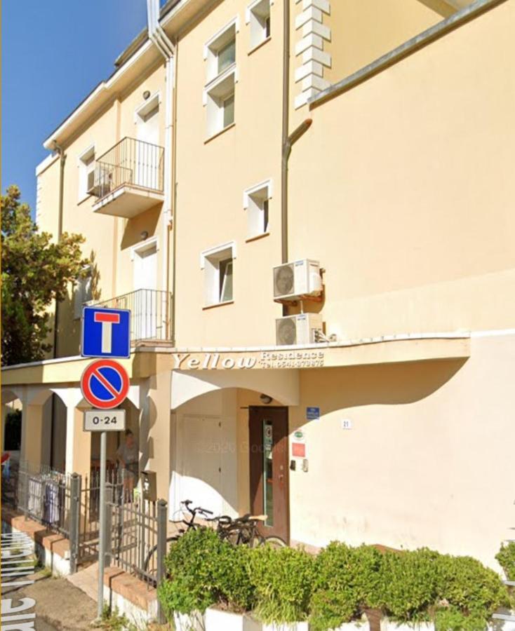 Residence Yellow Rimini Exterior foto