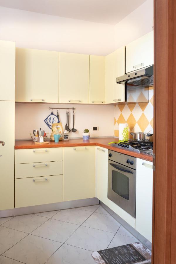 Residence Yellow Rimini Exterior foto